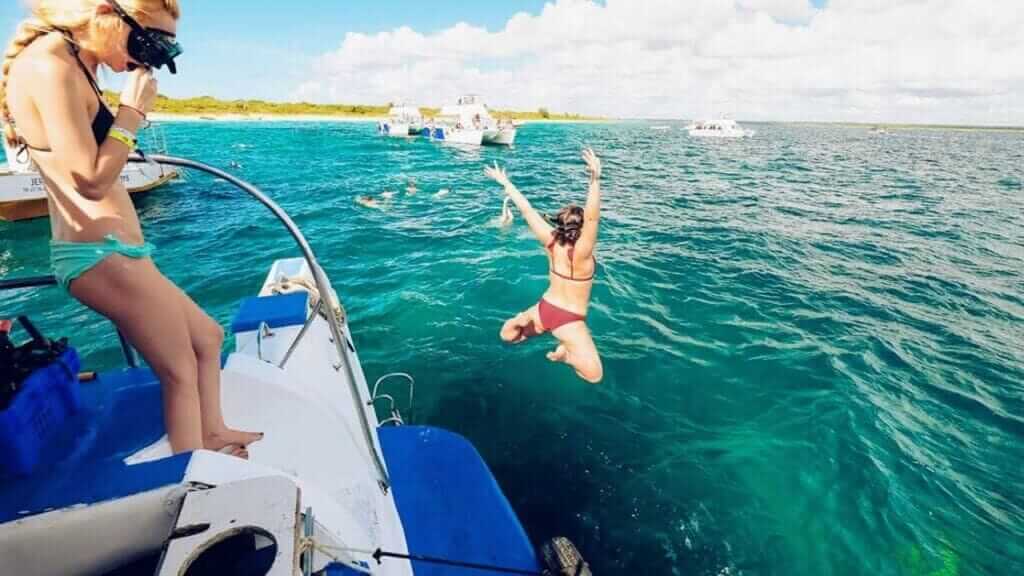 Catalina Island | Punta Cana Airport Transfers Tours and Adventures | Melao Travel 2025